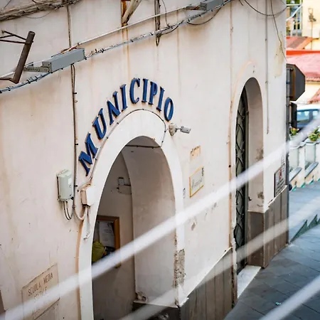 Donna Teresa Amalficoast * Cetara